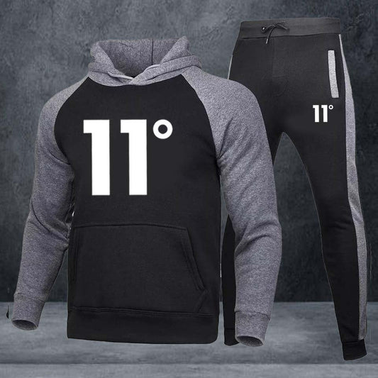 11-Degree Contrast Sleeves Hoodie Style 2-Pcs Winter Tracksuit.