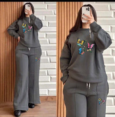 Pintex Baggy Trouser Style 2-Pcs Winter Tracksuit For Her.