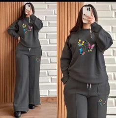 Pintex Baggy Trouser Style 2-Pcs Winter Tracksuit For Her.