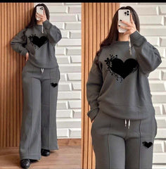 Pintex Baggy Trouser Style 2-Pcs Winter Tracksuit For Her.