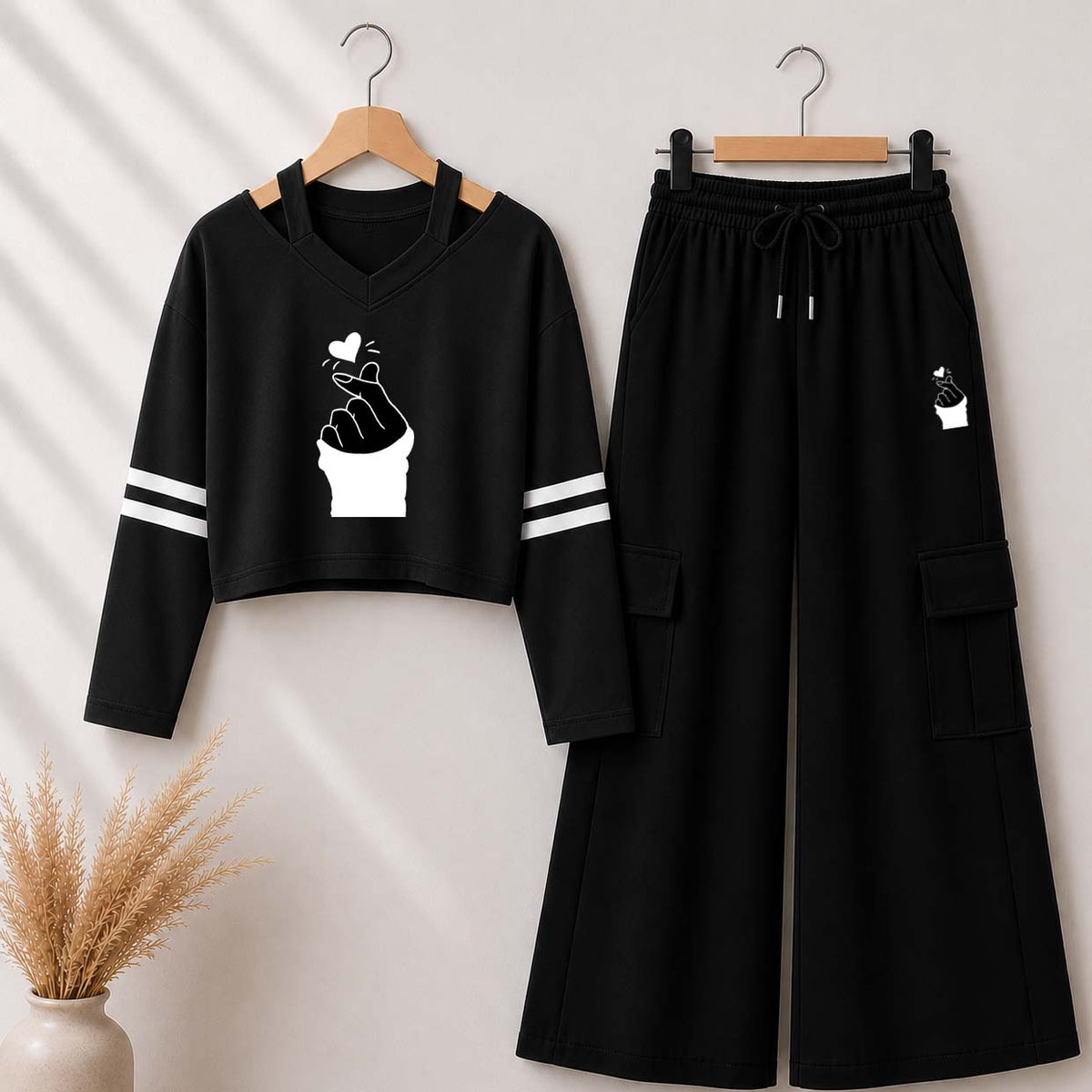 Black Chutki Printed V-Neck Shoulder Strap & Cargo Trouser Style 2-Pcs Summer Tracksuit. D-6