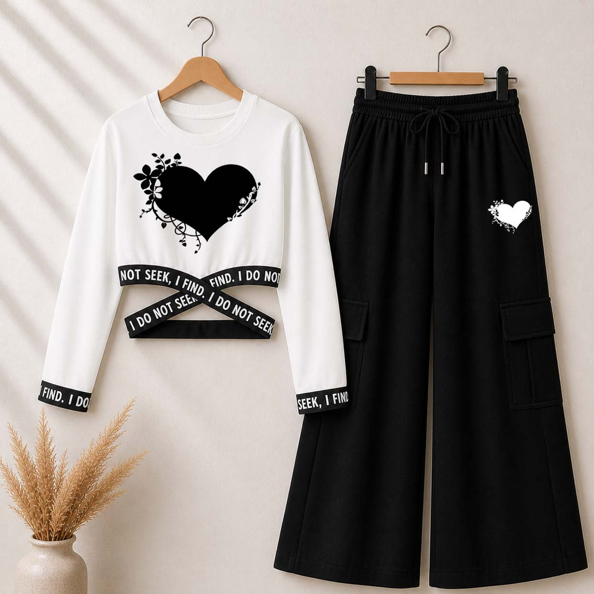 White Heart-Leaf Printed Crop-Top Elastic Waisted & Cargo Trouser Style 2-Pcs Summer Tracksuit. D-1