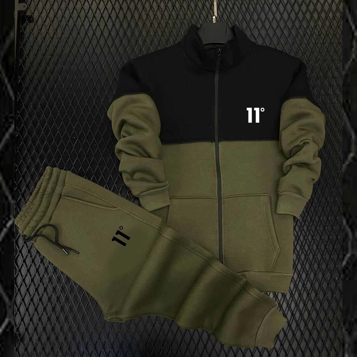 11-Degree Contrast Jacket Style 2-Pcs Premium Quality Winter Tracksuit. MWTS-506